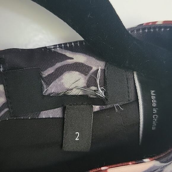 Theory Mod Belt Dress In Victorian Floral Satin, 2 - Picture 6 of 9